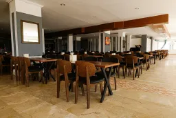 PHOENIX SUN HOTEL Restaurants
