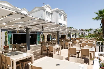 PHOENIX SUN HOTEL Restaurants