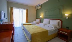 PIGALE BEACH RESORT Rooms