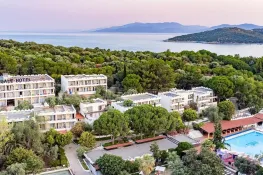 PIGALE BEACH RESORT General Images