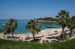 PINE BAY HOLIDAY RESORT Pools & Beach