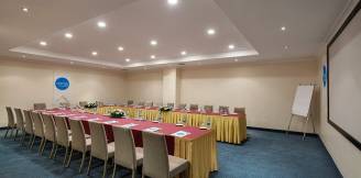 PINE BAY HOLIDAY RESORT Meetings