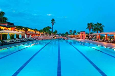PINE BEACH BELEK Pools & Beach