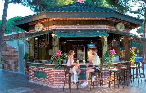 PINE BEACH BELEK Bars