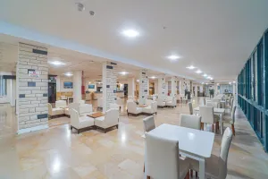 PINETA CLUB HOTEL Lobby
