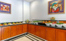 PINETA PARK DELUXE HOTEL Restaurants