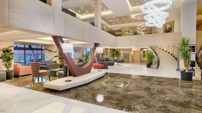 PIRIL HOTEL Lobby
