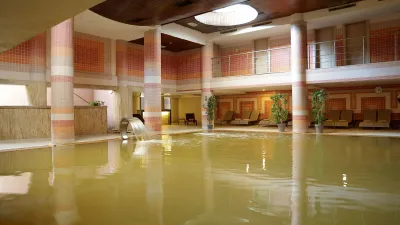 PIRIL HOTEL Pools & Beach