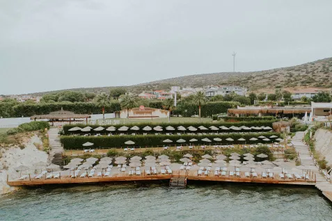 PIRIL HOTEL Pools & Beach