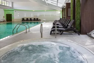 PIRIN PARK HOTEL Pools & Beach