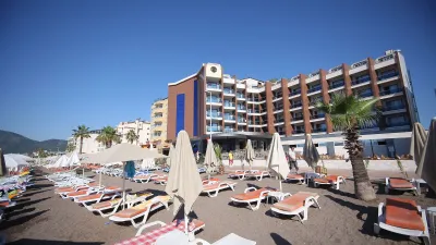 POINT BEACH HOTEL