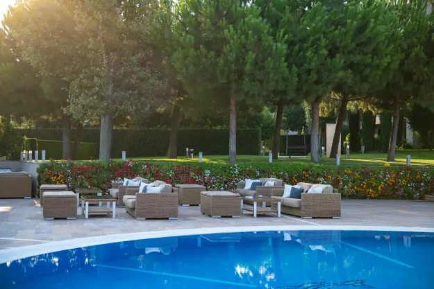 POMEGRANATE WELLNESS SPA HOTEL Pools & Beach