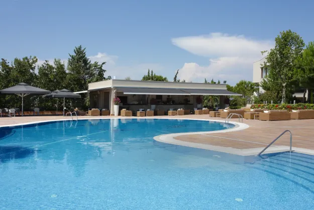 POMEGRANATE WELLNESS SPA HOTEL Pools & Beach