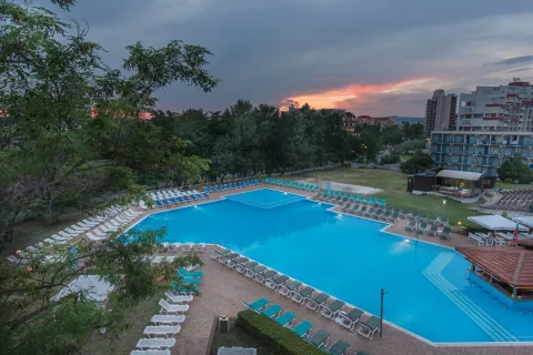 POMORIE SUN HOTEL Pools & Beach