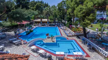 PORFI BEACH HOTEL Pools & Beach
