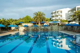 PORT MARINA HOTEL Pools & Beach