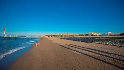 PORT NATURE LUXURY RESORT Pools & Beach