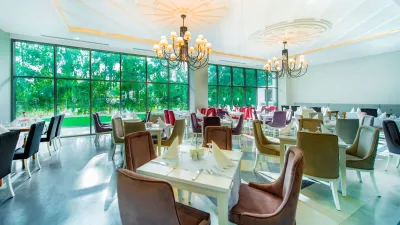 PORT NATURE LUXURY RESORT Restaurants