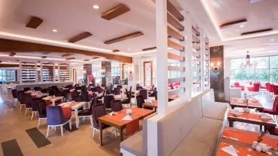 PORT NATURE LUXURY RESORT Restaurants