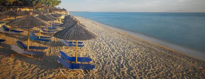 PORTES BEACH HOTEL Pools & Beach