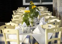 PORTES BEACH HOTEL Restaurants