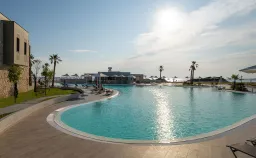 PORTES LITHOS LUXURY RESORT Pools & Beach