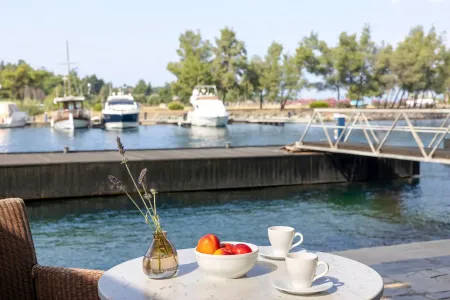 PORTO CARRAS MELITON HOTEL Pools & Beach