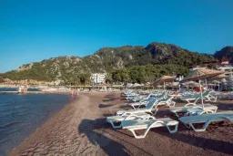 PORTOFINO HOTEL Pools & Beach