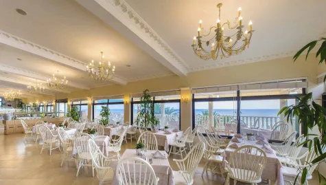 POTIDEA PALACE HOTEL Restaurants