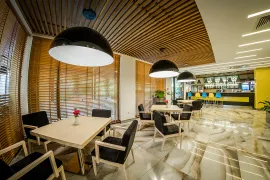 PREMIER FORT BEACH HOTEL Restaurants