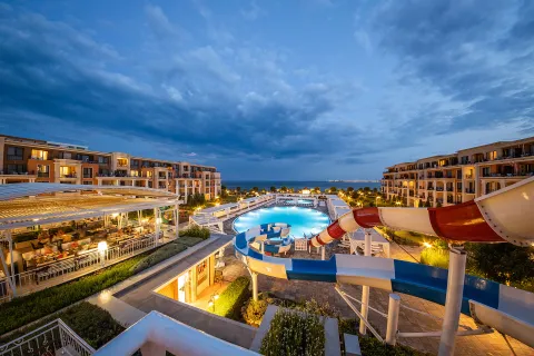 PREMIER FORT BEACH HOTEL Activities
