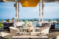PREMIER FORT BEACH HOTEL Restaurants