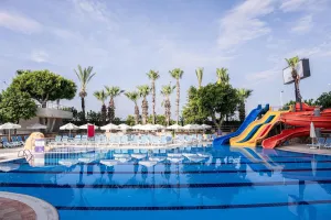PRESTIGE ALANYA Pools & Beach