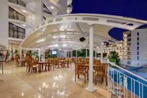 PRESTIGE GRAND HOTEL AQUAPARK Restaurants
