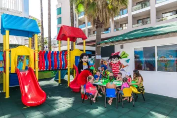 PRIME BEACH HOTEL Mini Club