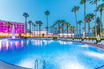 PRIME BEACH HOTEL Pools & Beach