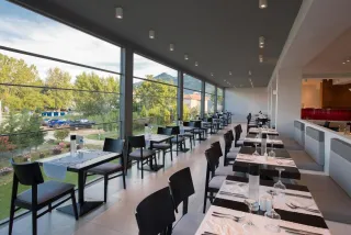 PRINCESS GOLDEN BEACH Restaurants