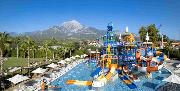 RAI PREMIUM TEKIROVA (ex. QUEENS PARK RAI PREMIUM TEKIROVA) Pools & Beach