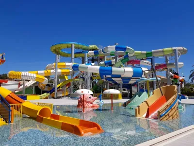 RAI PREMIUM TEKIROVA (ex. QUEENS PARK RAI PREMIUM TEKIROVA) Pools & Beach