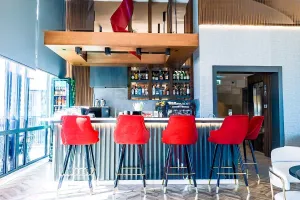 RAMADA BY WYNDHAM DALAMAN Bars
