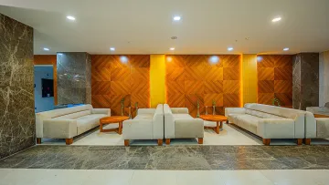 RAMADA HOTEL - SUITES BY WYNDHAM KUSADASI Lobby
