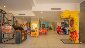 RAMADA HOTEL - SUITES BY WYNDHAM KUSADASI Activities