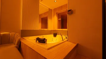 RAMADA HOTEL - SUITES BY WYNDHAM KUSADASI Spa