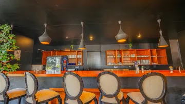 RAMADA HOTEL - SUITES BY WYNDHAM KUSADASI Restaurants