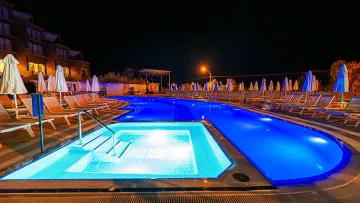 RAMADA HOTEL - SUITES BY WYNDHAM KUSADASI Pools & Beach