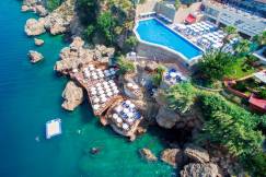 RAMADA PLAZA Pools & Beach