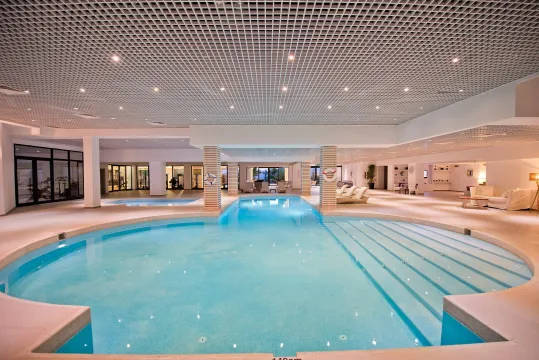 RAMADA RESORT BY WYNDHAM BODRUM Pools & Beach