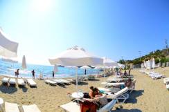 RAMADA RESORT KUSADASI AND GOLF Pools & Beach