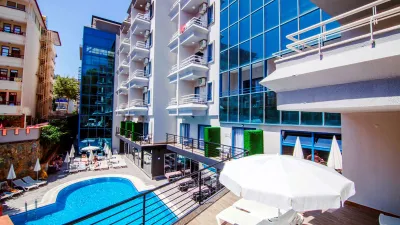 RAMIRA CITY HOTEL ADULT ONLY 16+ Pools & Beach
