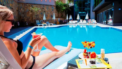 RAMIRA CITY HOTEL ADULT ONLY 16+ Pools & Beach